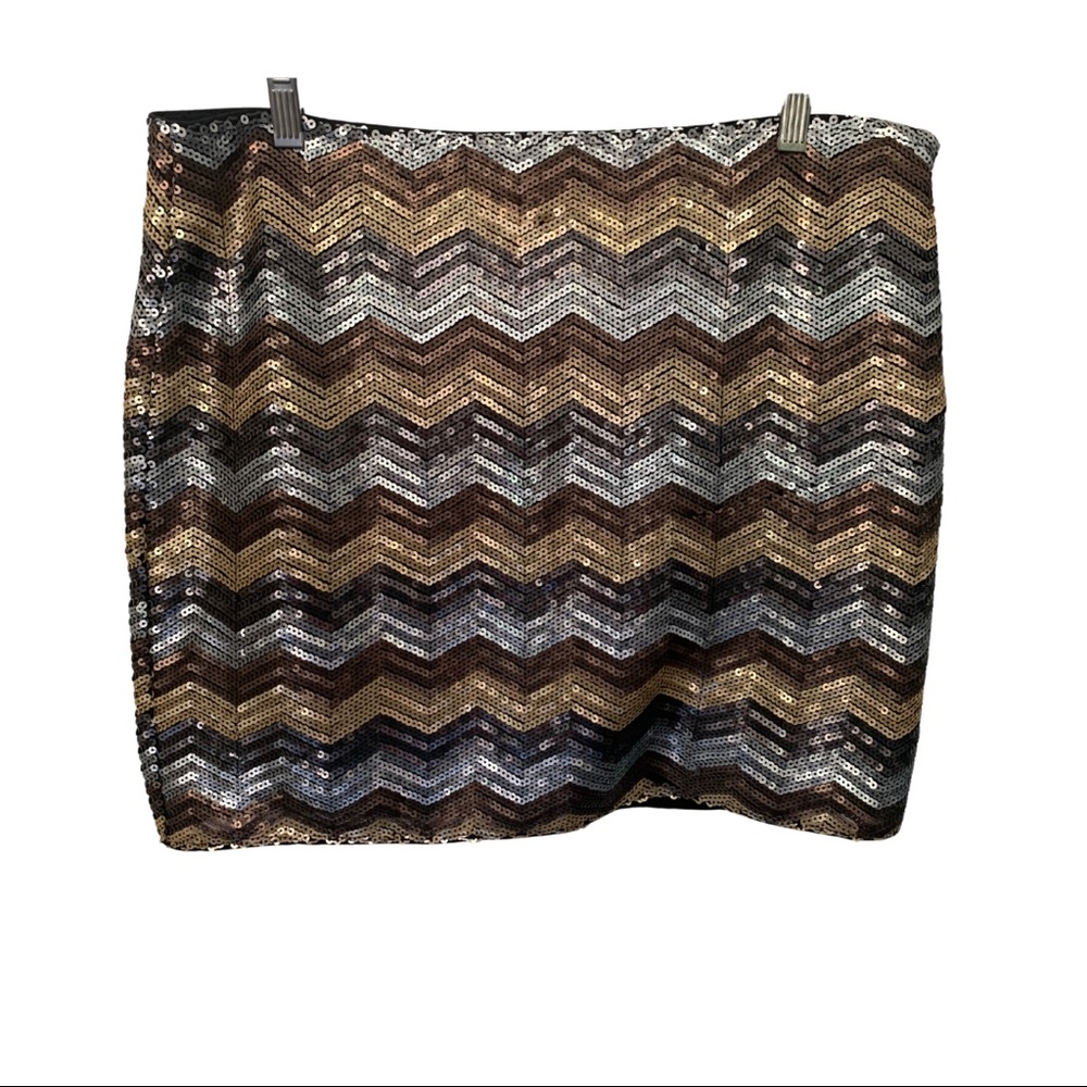 Sequence Skirt